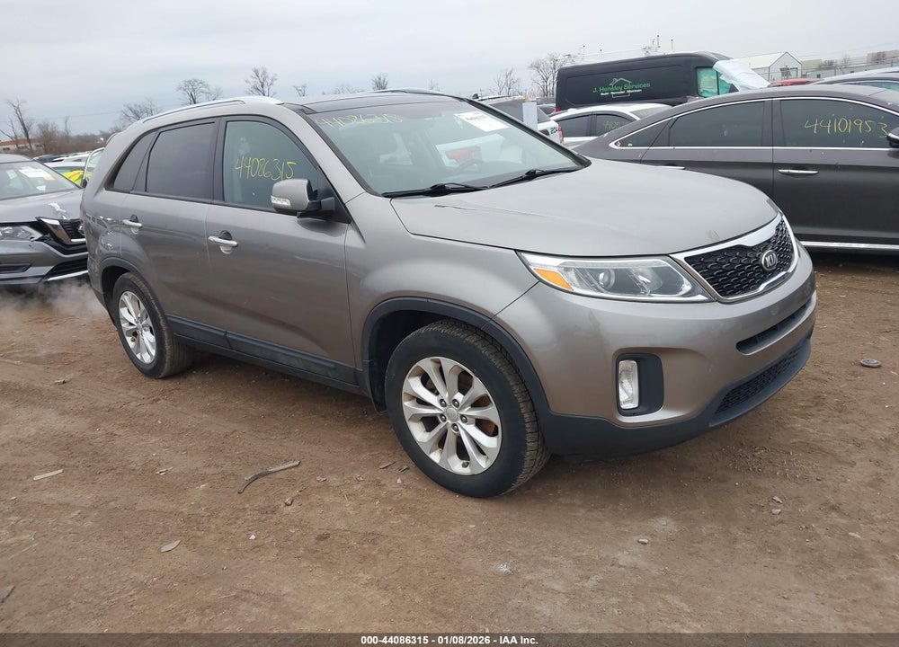 2015 KIA SORENTO EX V6 VIN: 5XYKU4A76FG658750
