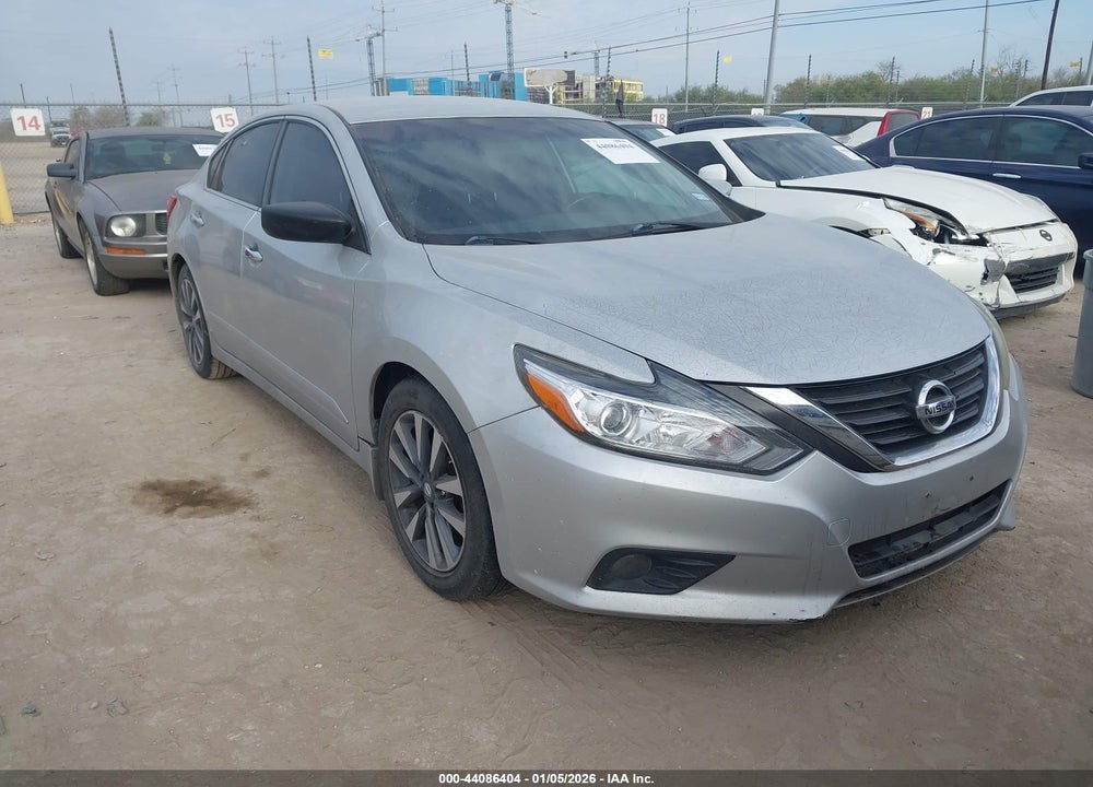 2017 NISSAN ALTIMA 2.5 SV VIN: 1N4AL3AP8HC122114