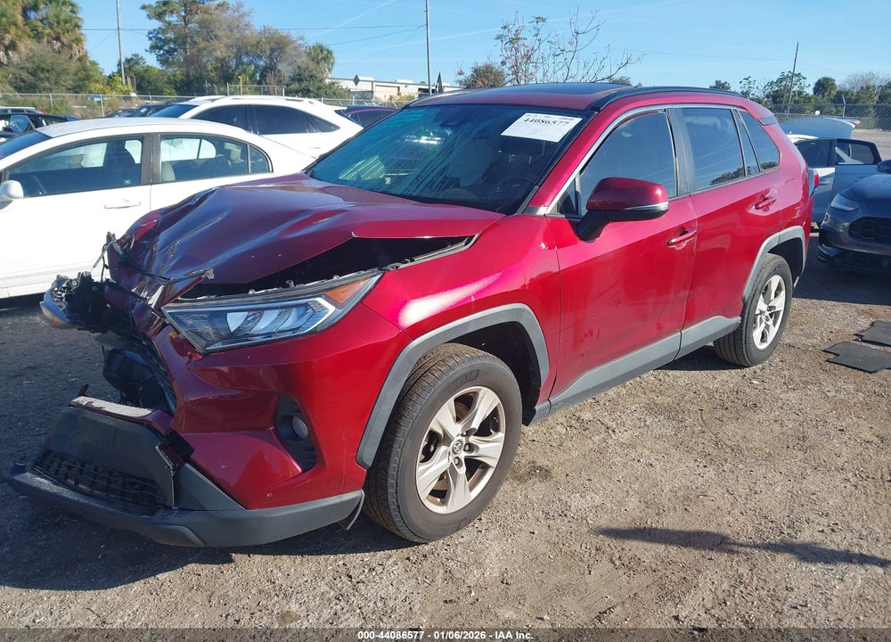 2019 TOYOTA RAV4 XLE VIN: JTMW1RFV9KJ016774