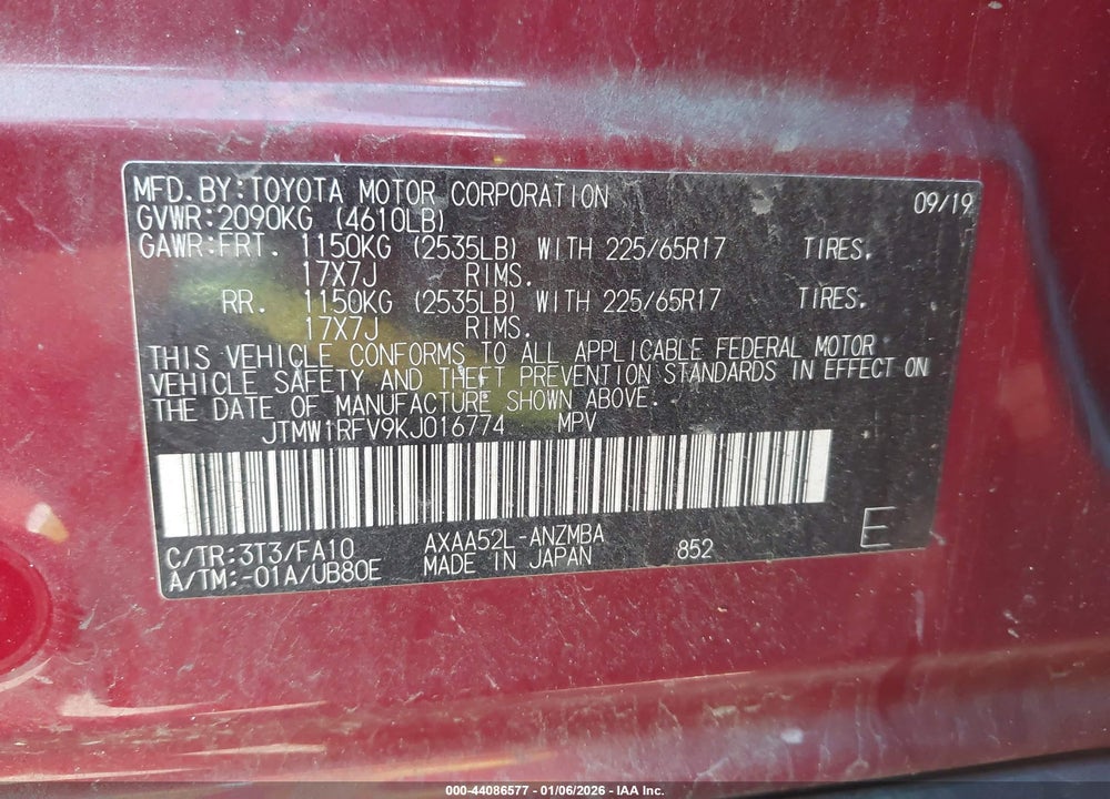 2019 TOYOTA RAV4 XLE VIN: JTMW1RFV9KJ016774