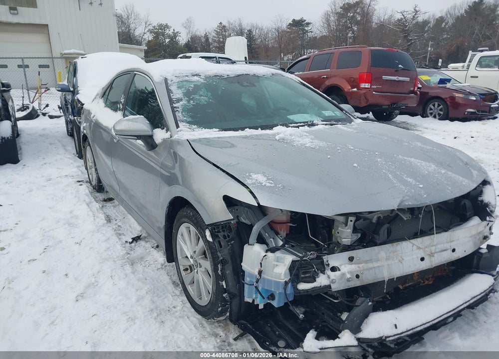 2021 TOYOTA CAMRY LE VIN: 4T1R11AK6MU475706