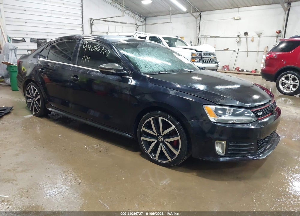 2014 VOLKSWAGEN JETTA GLI AUTOBAHN VIN: 3VW5T7AJ8EM209470