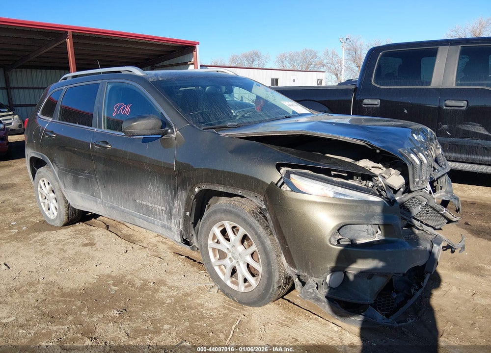 2016 JEEP CHEROKEE LATITUDE VIN: 1C4PJMCS2GW105257