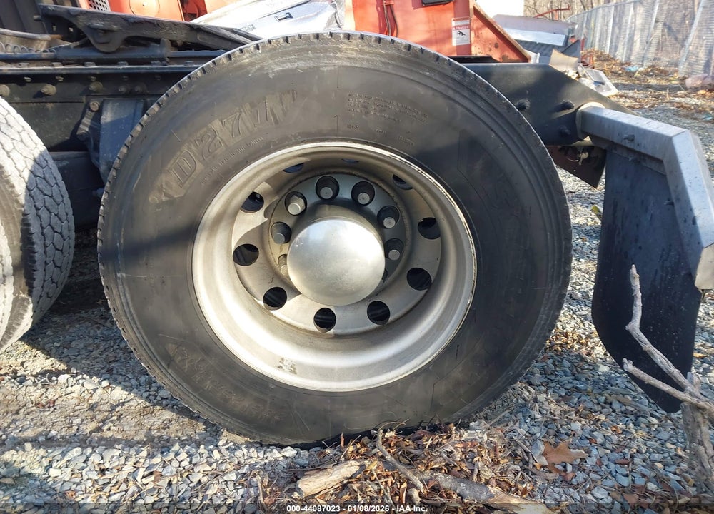2015 KENWORTH CONSTRUCTION T680 VIN: 1XKYDP9X3FJ442715