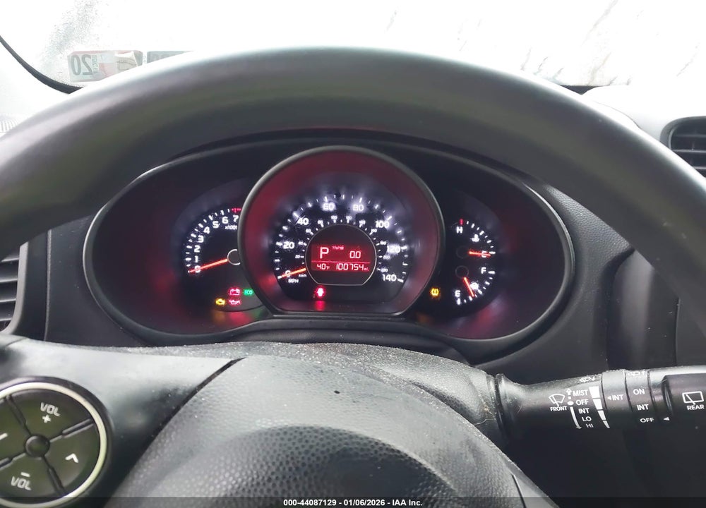 2014 KIA SOUL VIN: KNDJN2A20E7105587