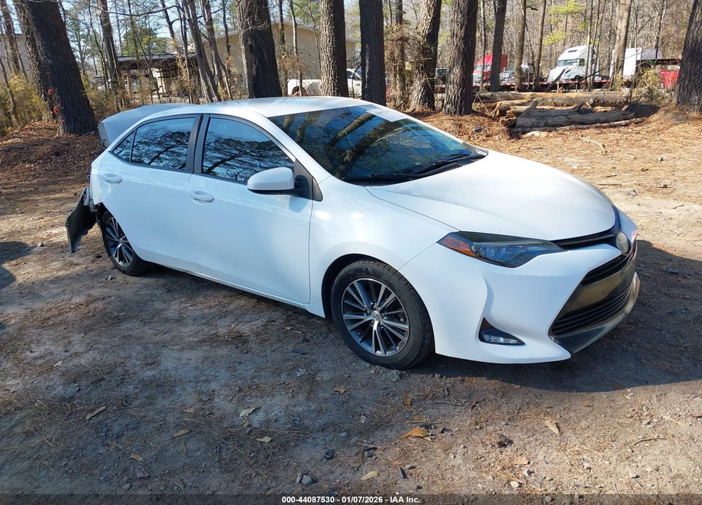 2018 TOYOTA COROLLA LE VIN: 2T1BURHE3JC972653