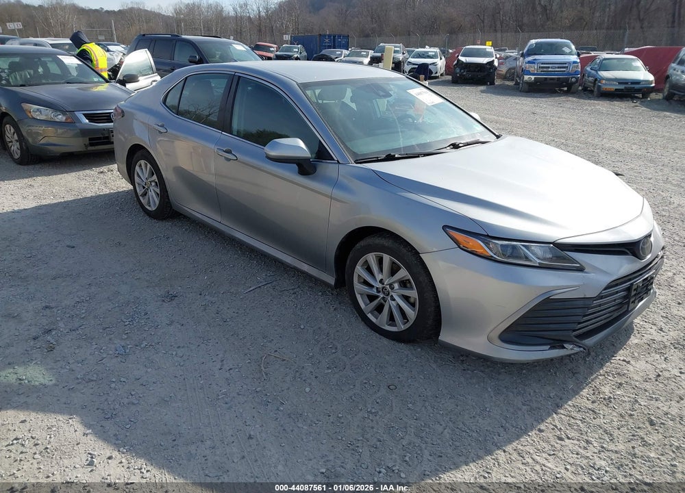 2022 TOYOTA CAMRY LE VIN: 4T1C11AK8NU664977