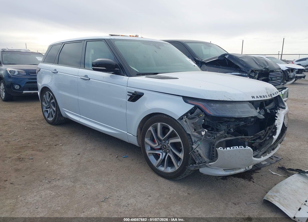 2018 LAND ROVER RANGE ROVER SPORT HSE DYNAMIC VIN: SALWV2SV2JA404728
