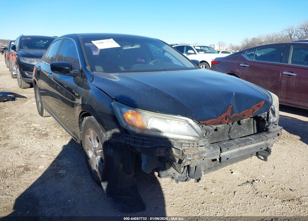 2015 HONDA ACCORD LX VIN: 1HGCR2F3XFA137757