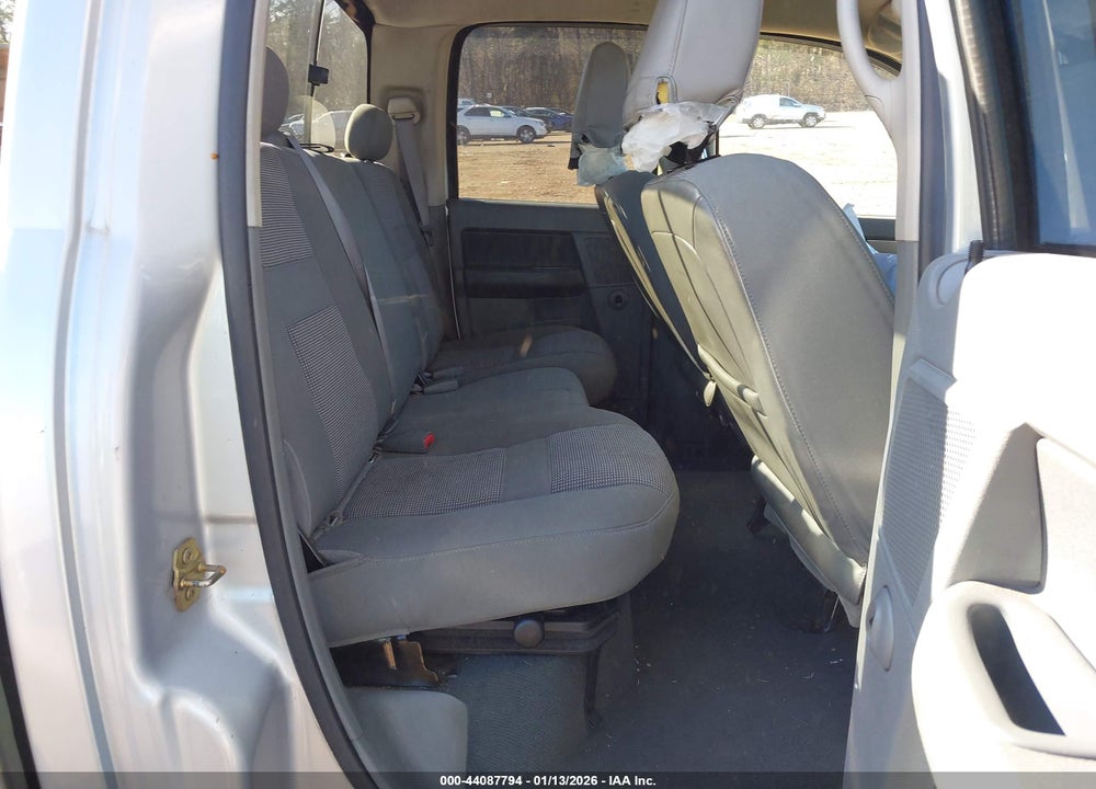 2007 DODGE RAM 1500 SLT VIN: 1D7HA18P87J502823