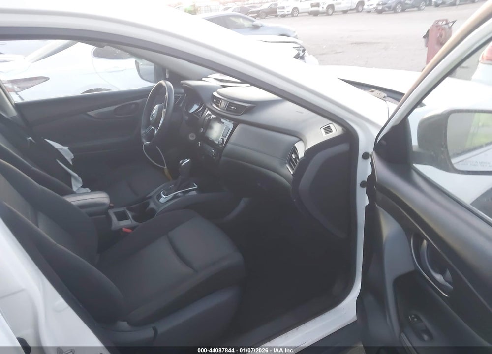2020 NISSAN ROGUE S FWD VIN: JN8AT2MT1LW041903