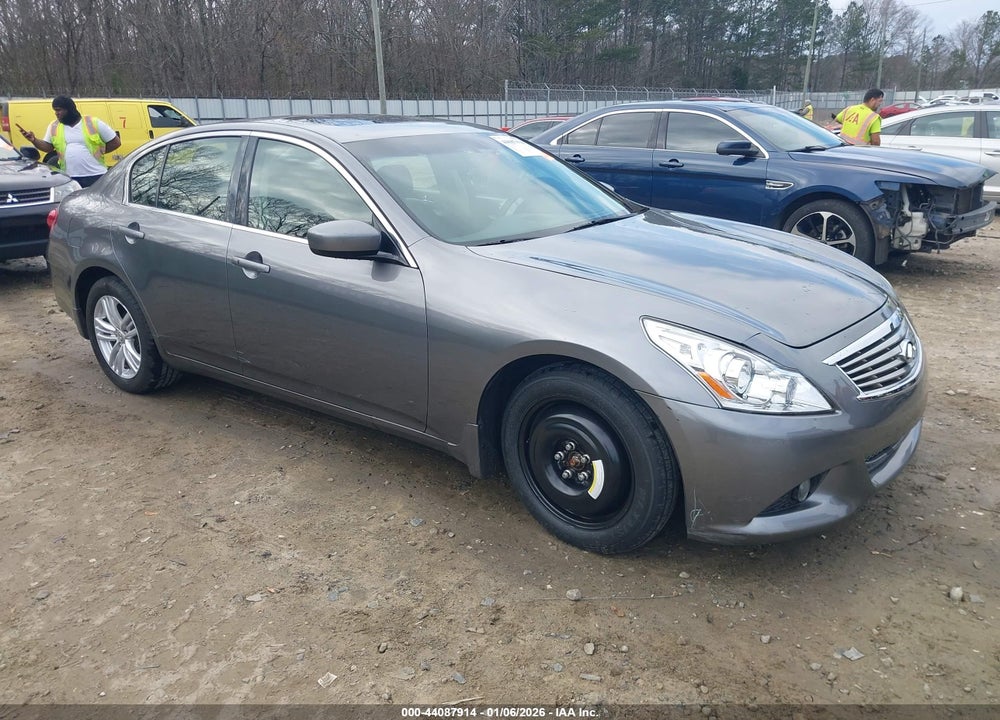 2013 INFINITI G37X VIN: JN1CV6AR8DM350038