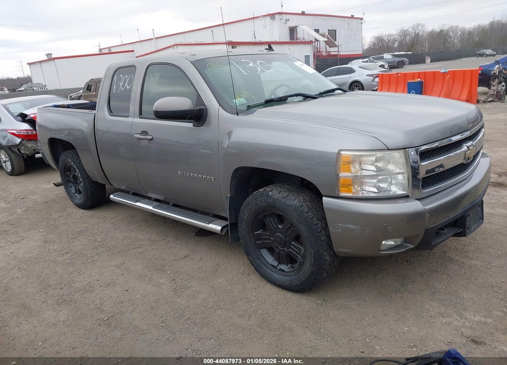 2007 CHEVROLET SILVERADO 1500 LTZ VIN: 1GCEK19087Z550609