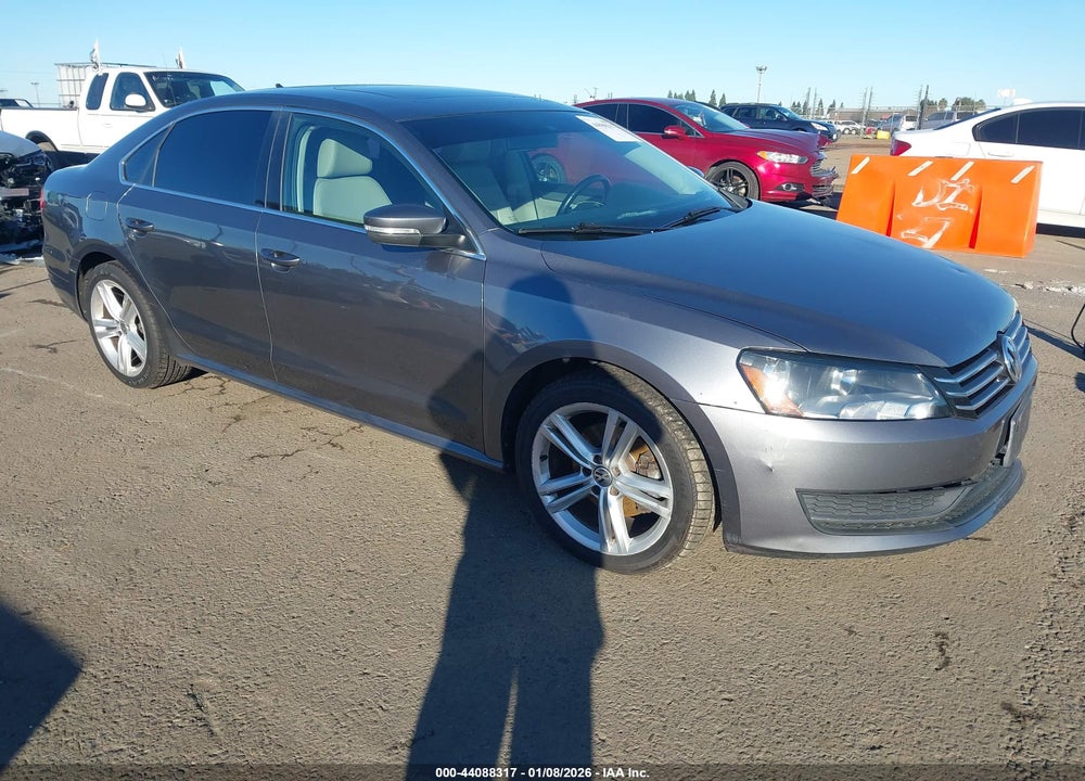 2014 VOLKSWAGEN PASSAT 1.8T SE VIN: 1VWBT7A35EC120722