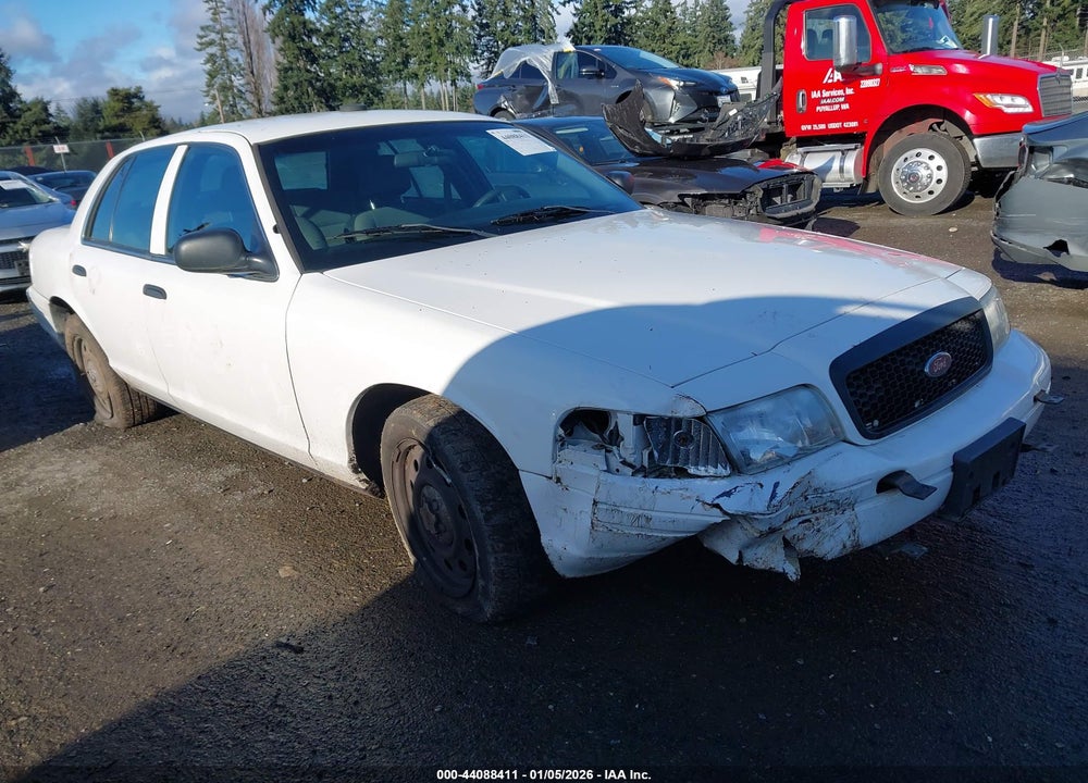 2011 FORD CROWN VICTORIA POLICE INTERCEPTOR VIN: 2FABP7BV6BX120563