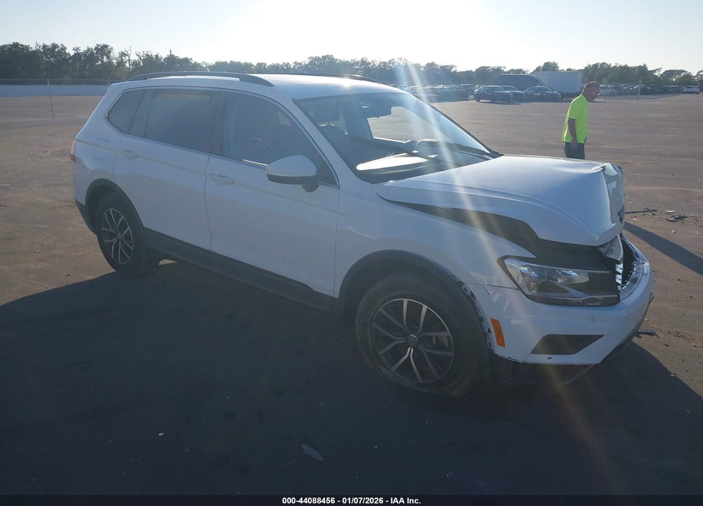 2019 VOLKSWAGEN TIGUAN 2.0T SE/2.0T SEL/2.0T SEL R-LINE/2.0T SEL R-LINE BLACK VIN: 3VV3B7AX7KM153942