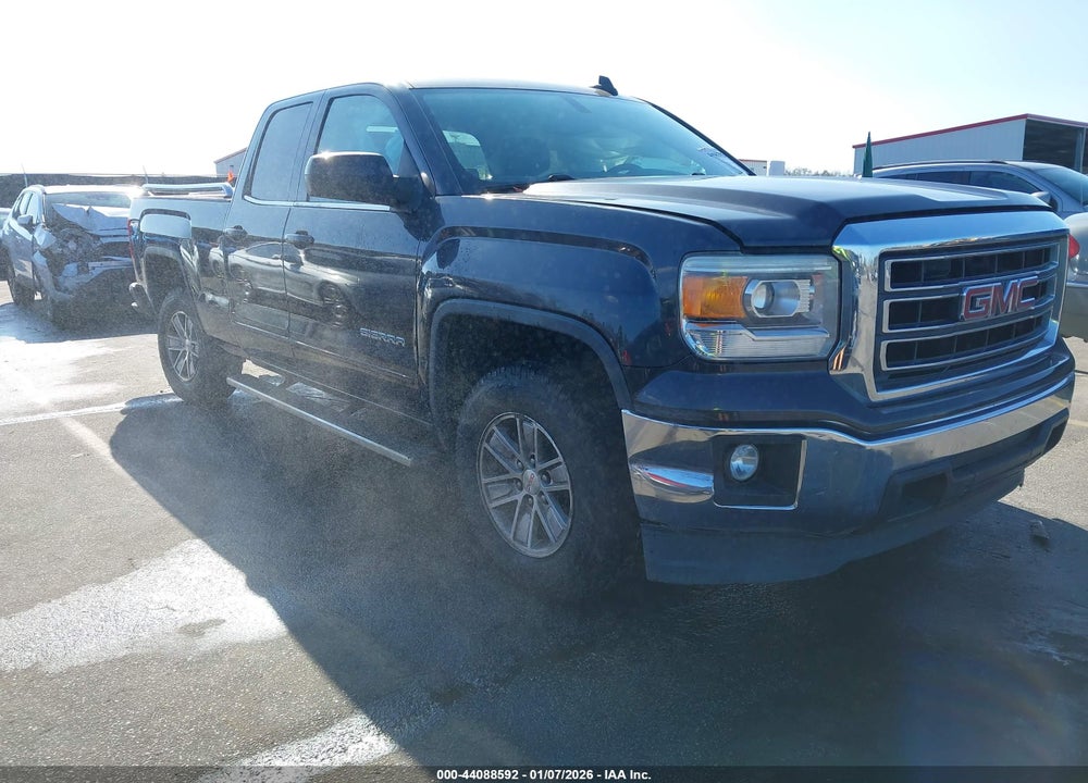 2015 GMC SIERRA 1500 SLE VIN: 1GTR1UEC0FZ234836