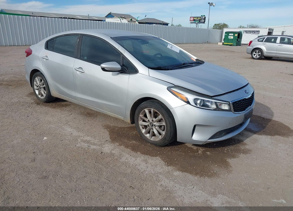2017 KIA FORTE LX VIN: 3KPFL4A75HE024043