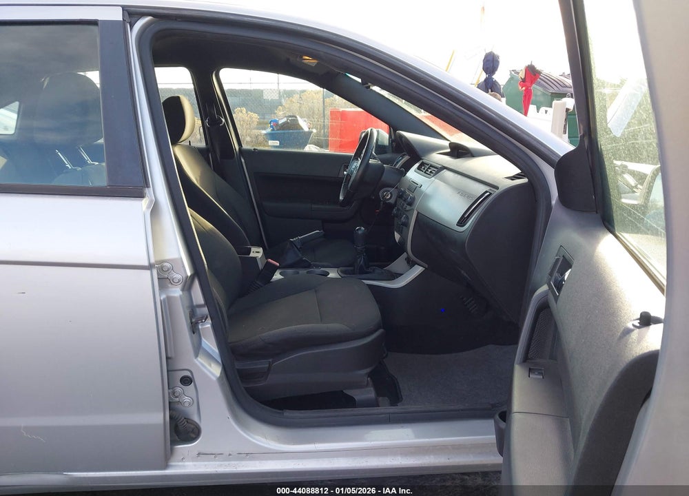 2010 FORD FOCUS SES VIN: 1FAHP3GN0AW145920