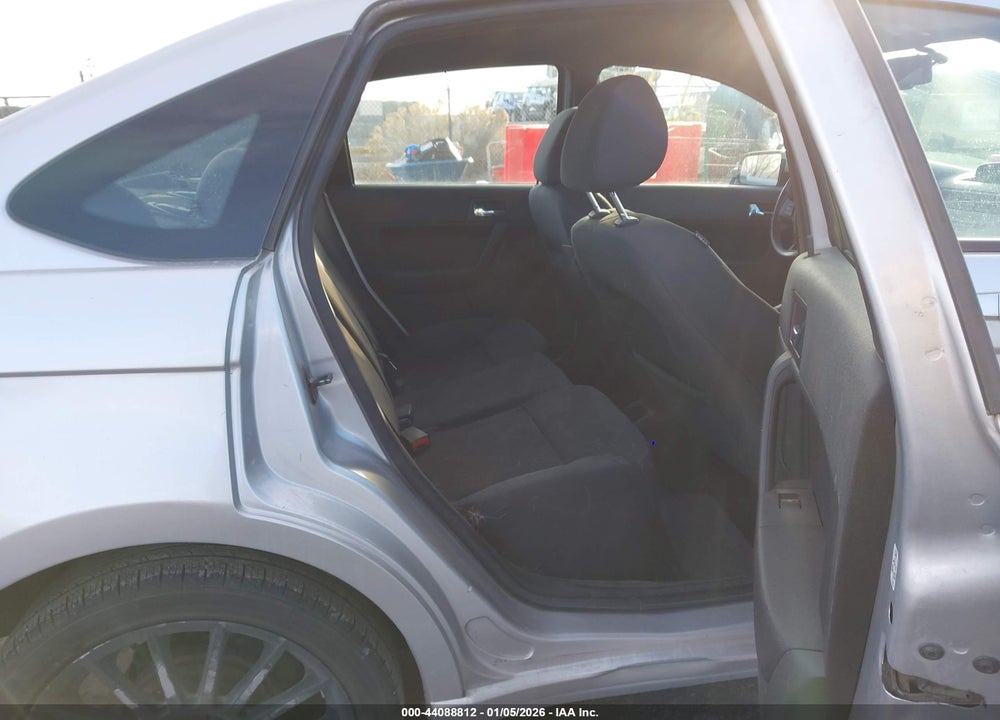 2010 FORD FOCUS SES VIN: 1FAHP3GN0AW145920
