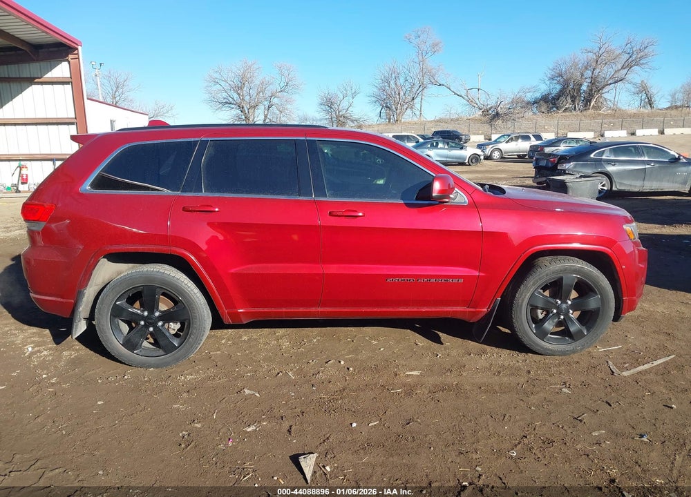 2015 JEEP GRAND CHEROKEE ALTITUDE VIN: 1C4RJFAG3FC637880
