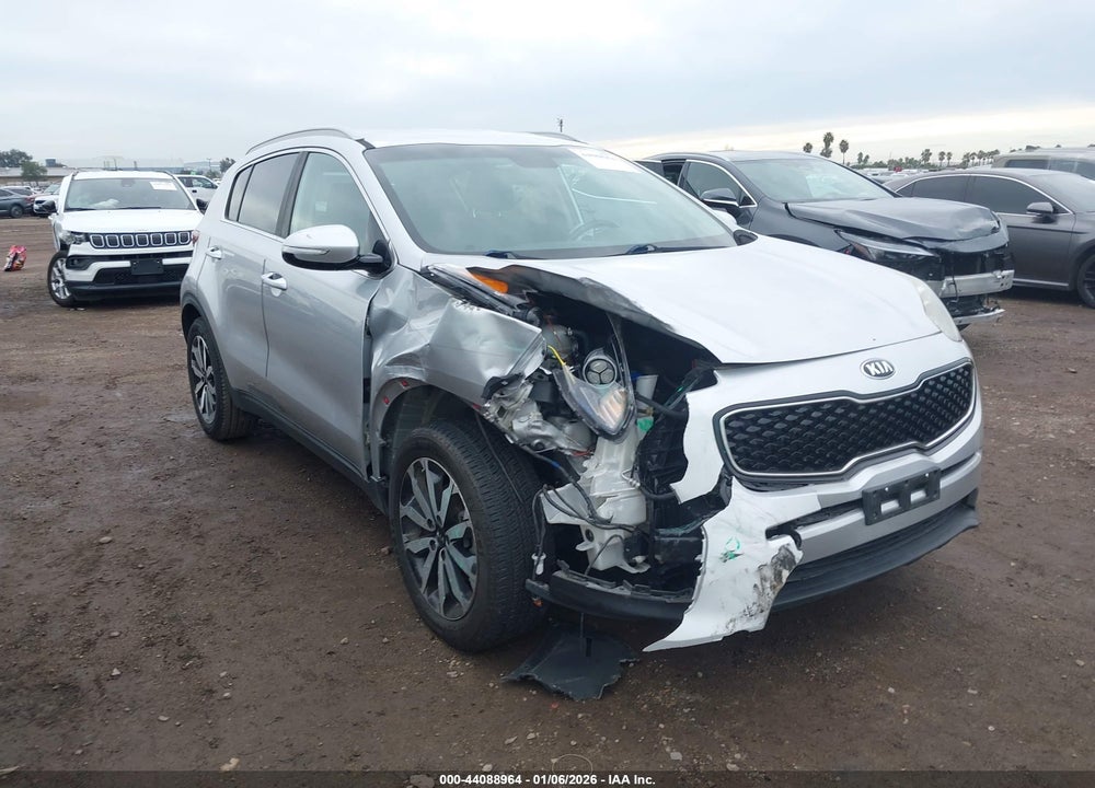 2018 KIA SPORTAGE EX VIN: KNDPN3AC4J7353411