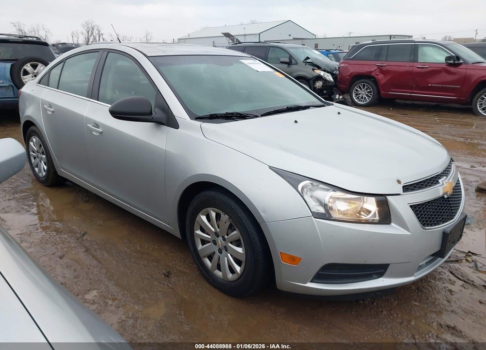 2011 CHEVROLET CRUZE LS VIN: 1G1PC5SH7B7122119