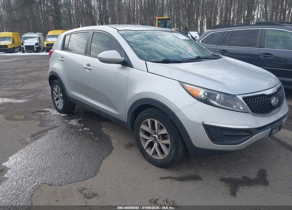 2016 KIA SPORTAGE LX VIN: KNDPB3AC8G7837308