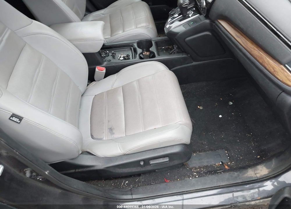 2019 HONDA CR-V EX-L VIN: 7FARW2H84KE002032
