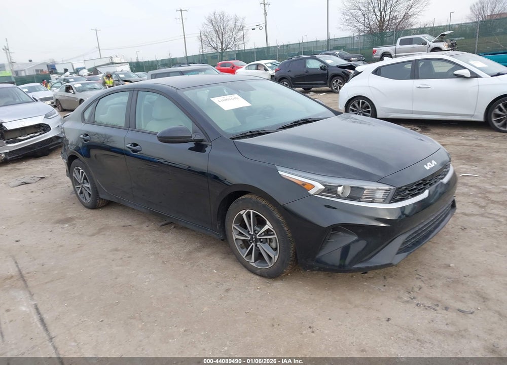 2023 KIA FORTE LXS VIN: 3KPF24AD1PE654701