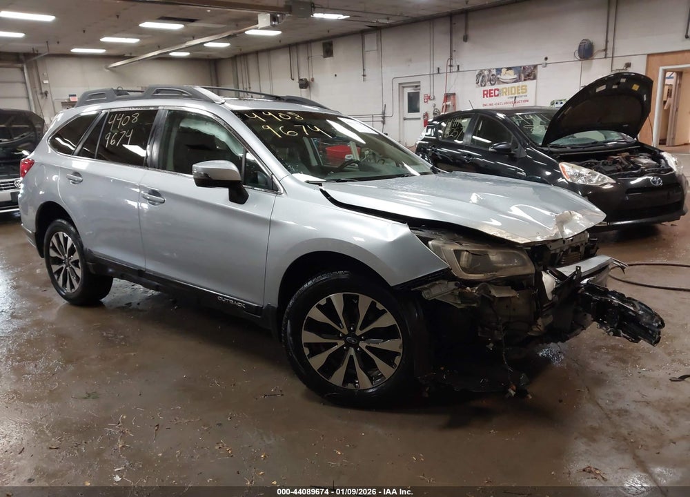 2016 SUBARU OUTBACK 2.5I LIMITED VIN: 4S4BSALC3G3257317