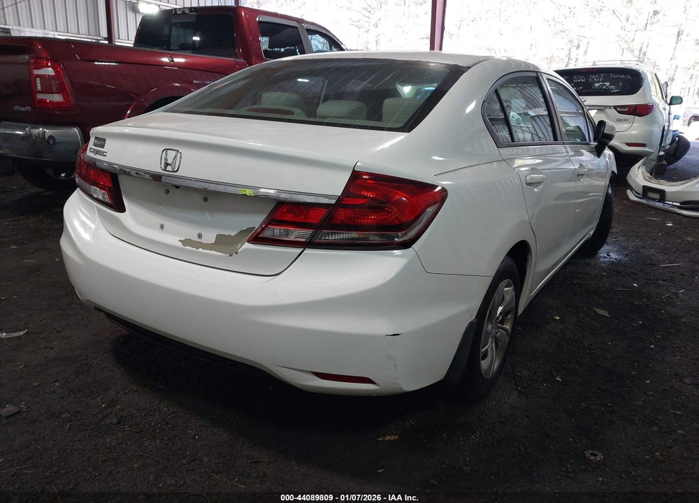 2015 HONDA CIVIC LX VIN: 2HGFB2F5XFH538617