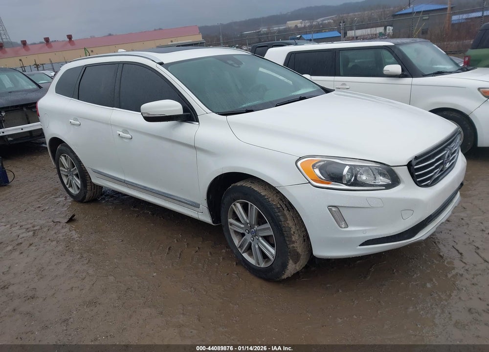 2017 VOLVO XC60 T5 INSCRIPTION VIN: YV440MRU7H2223549