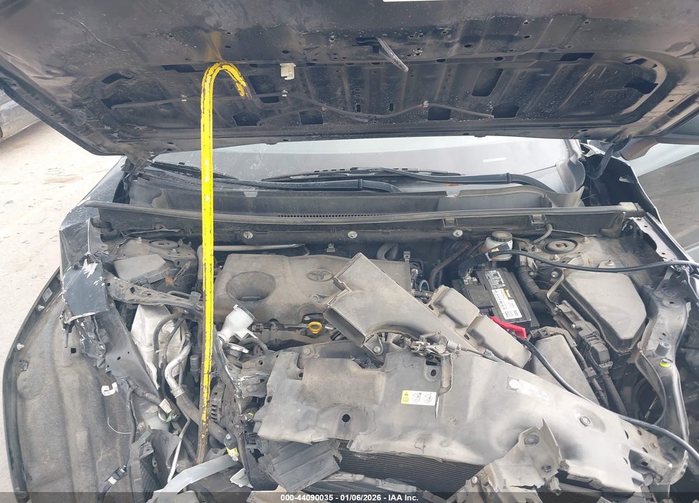 2019 TOYOTA RAV4 LE VIN: JTMH1RFV7KJ005152