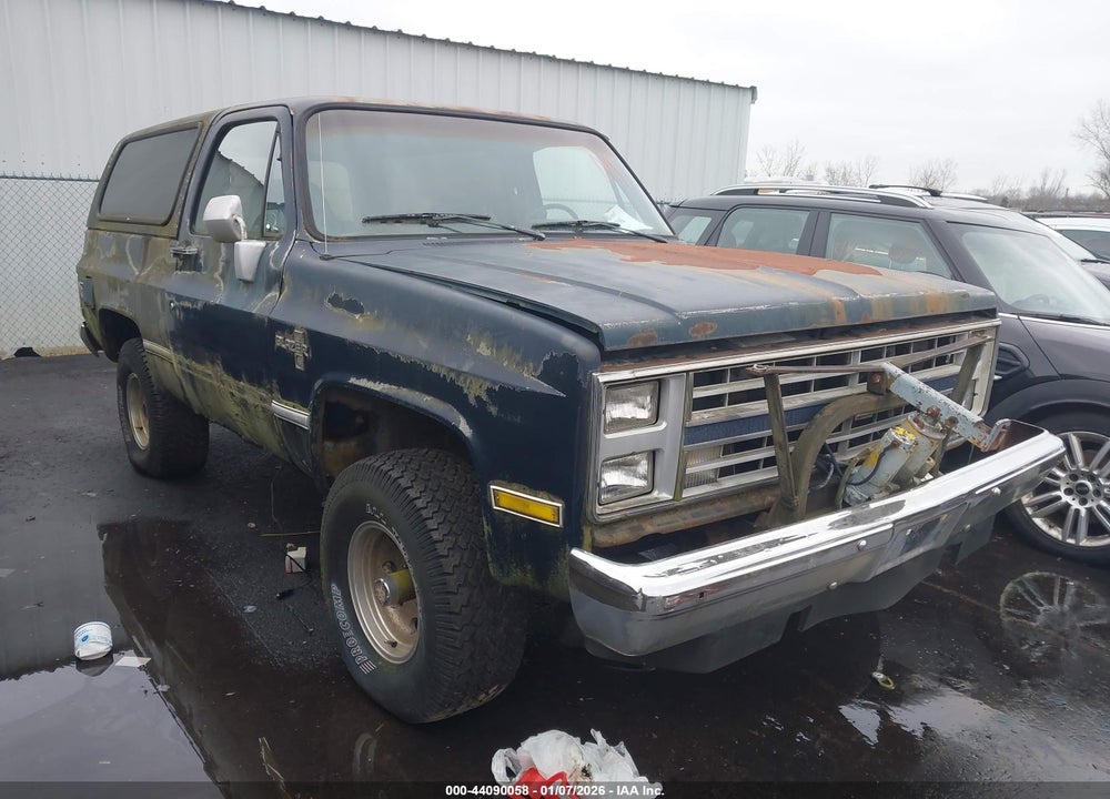 1988 CHEVROLET BLAZER V10 VIN: 1GNEV18K2JF148496