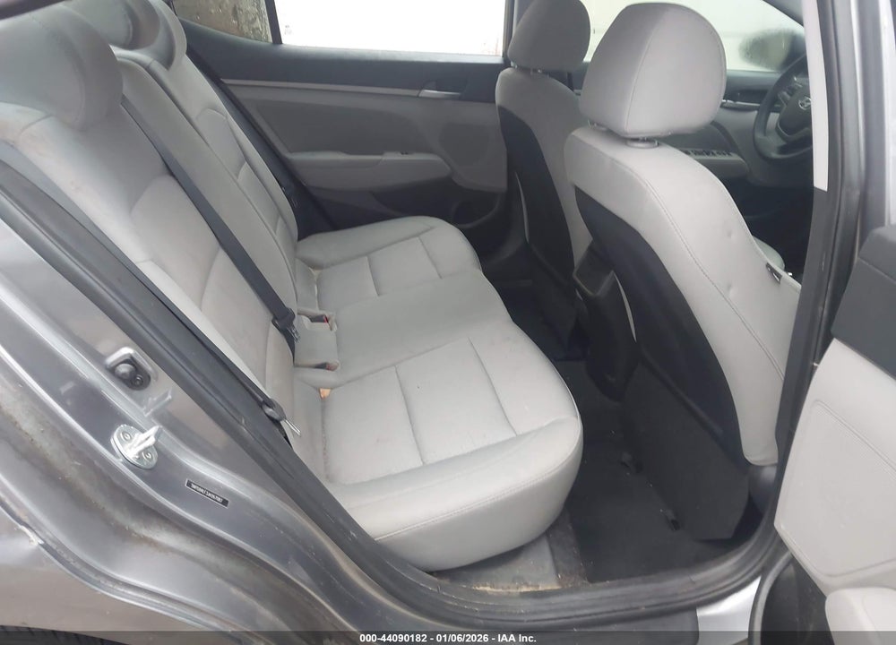 2018 HYUNDAI ELANTRA SEL VIN: 5NPD84LF3JH267087