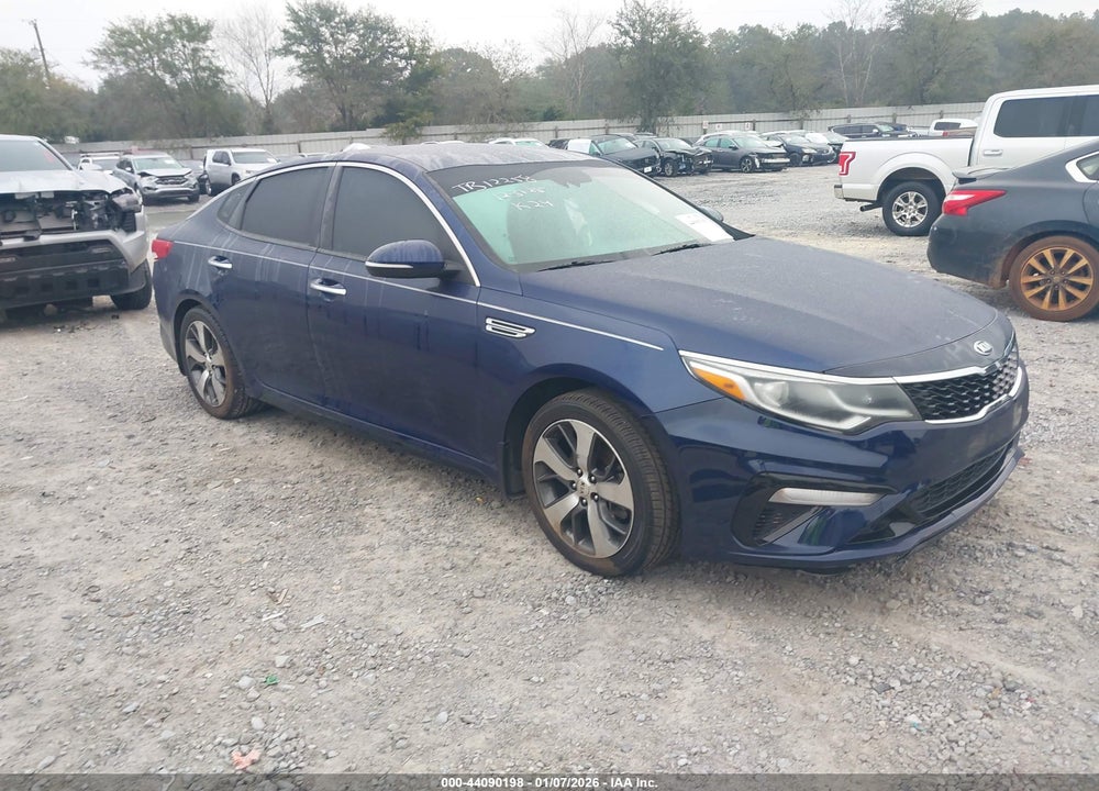 2020 KIA OPTIMA S VIN: 5XXGT4L33LG417716