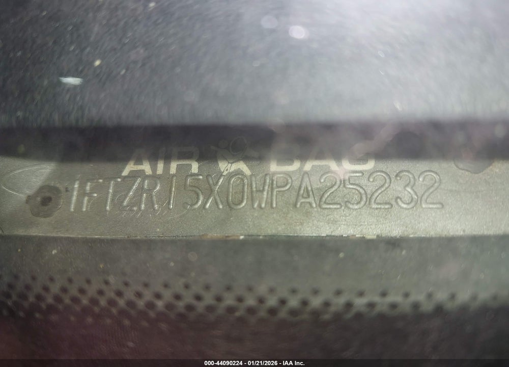 1998 FORD RANGER SPLASH/XL/XLT VIN: 1FTZR15X0WPA25232