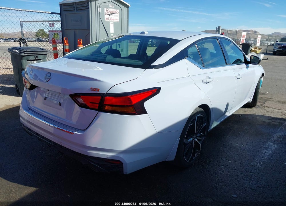 2023 NISSAN ALTIMA SR FWD VIN: 1N4BL4CV7PN401644
