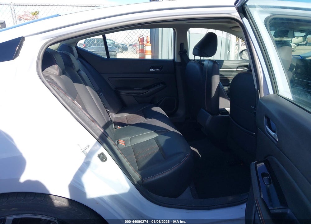 2023 NISSAN ALTIMA SR FWD VIN: 1N4BL4CV7PN401644
