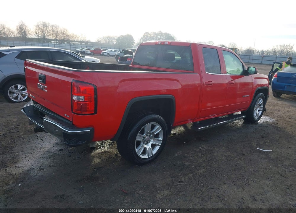 2014 GMC SIERRA 1500 SLE VIN: 1GTR1UEC1EZ122433
