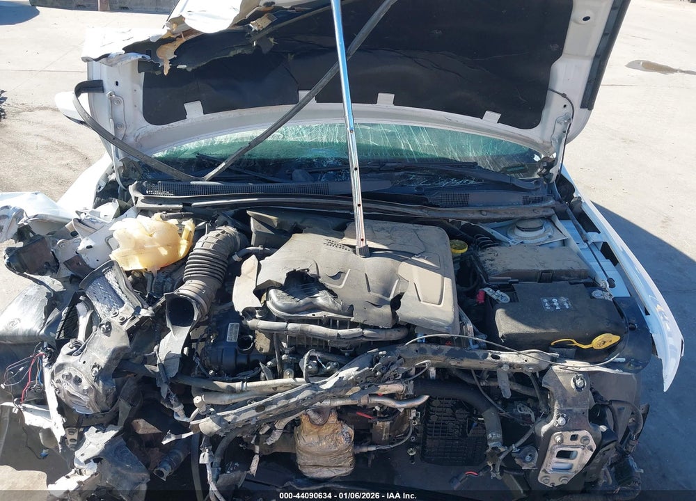 2016 CHRYSLER 200 S VIN: 1C3CCCBG3GN138021