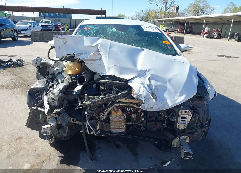 2016 CHRYSLER 200 S VIN: 1C3CCCBG3GN138021