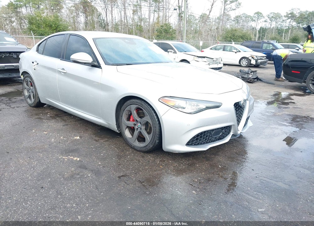 2018 ALFA ROMEO GIULIA RWD VIN: ZARFAEBN2J7567967