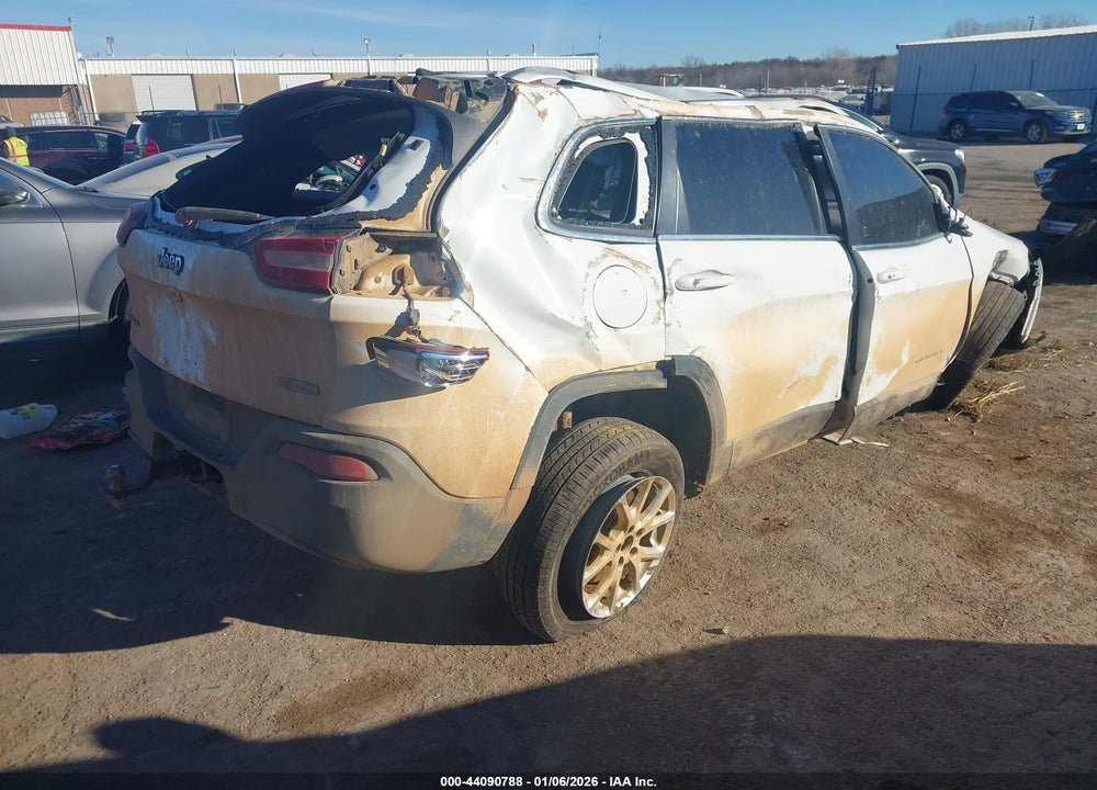 2016 JEEP CHEROKEE LATITUDE VIN: 1C4PJMCB6GW122000