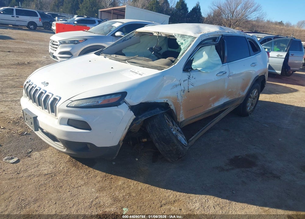 2016 JEEP CHEROKEE LATITUDE VIN: 1C4PJMCB6GW122000