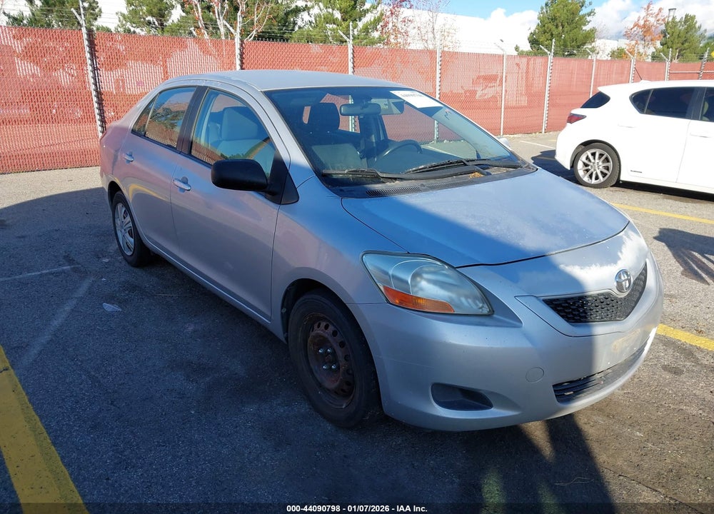 2010 TOYOTA YARIS VIN: JTDBT4K33A4073811
