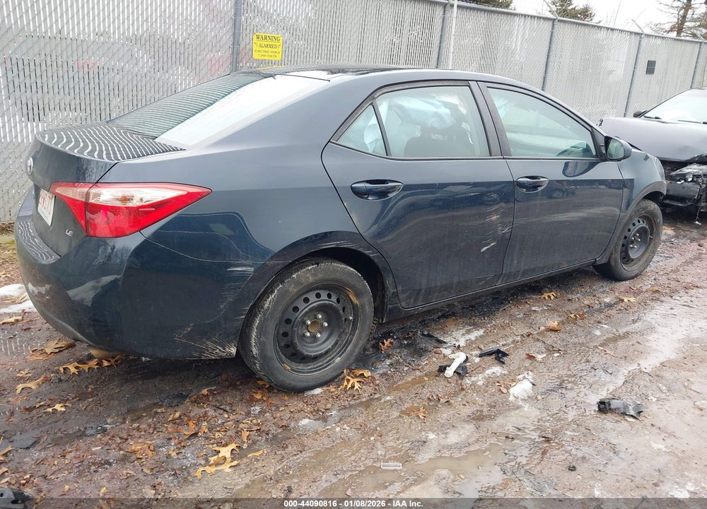 2019 TOYOTA COROLLA LE VIN: 2T1BURHEXKC239520