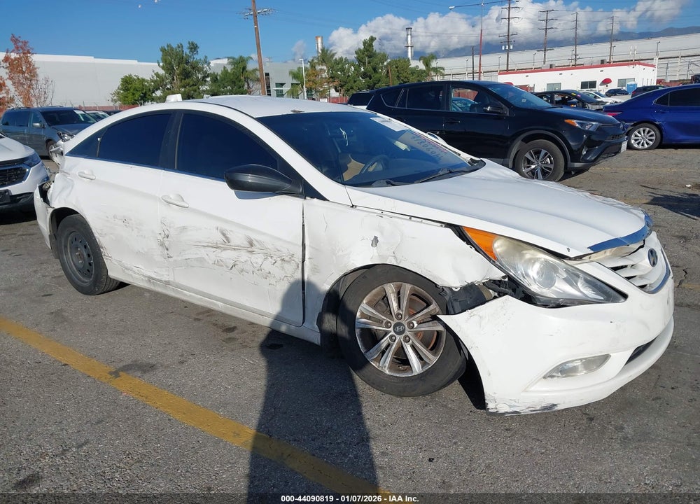 2013 HYUNDAI SONATA GLS VIN: 5NPEB4AC0DH505769