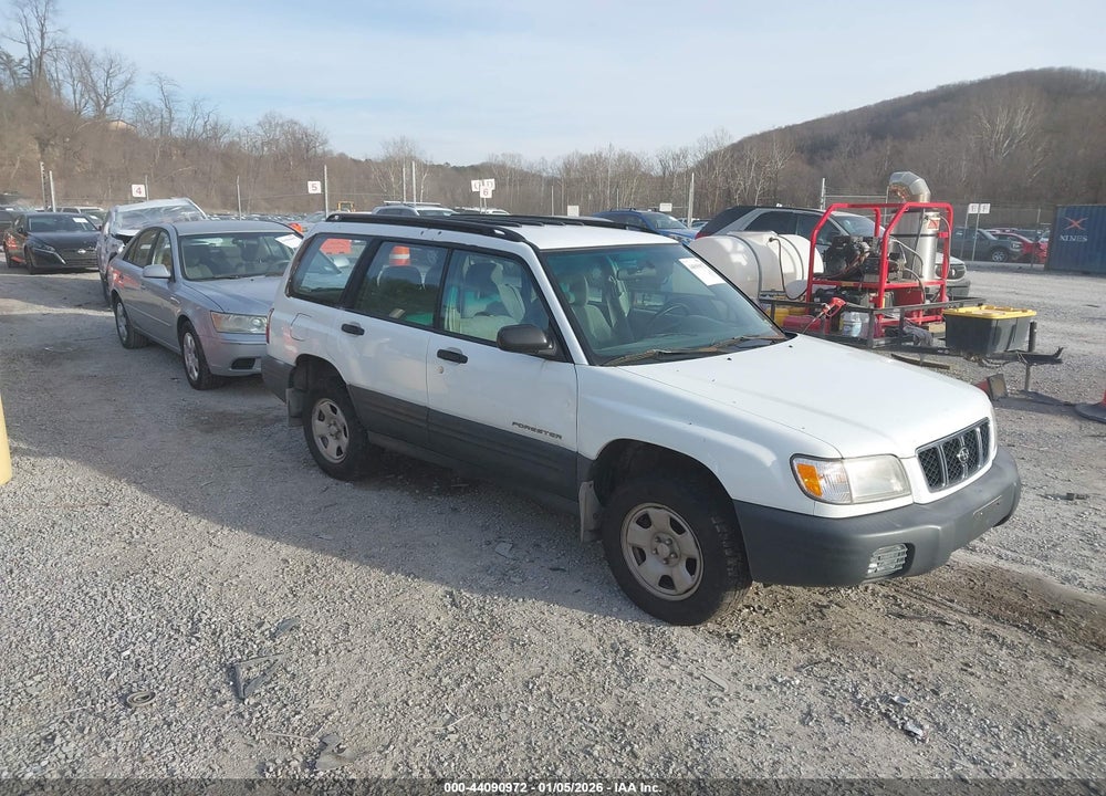 2002 SUBARU FORESTER L VIN: JF1SF63552G749426